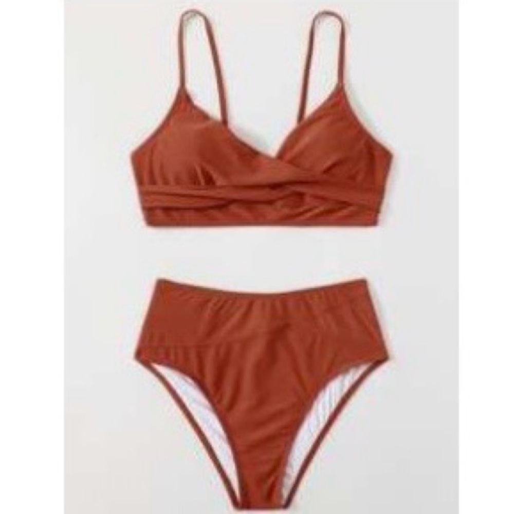 Twist front bikini suit